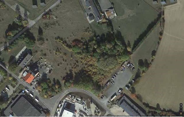 Luftbild der Fläche Bindlacher Berg mit angrenzender Bebauung